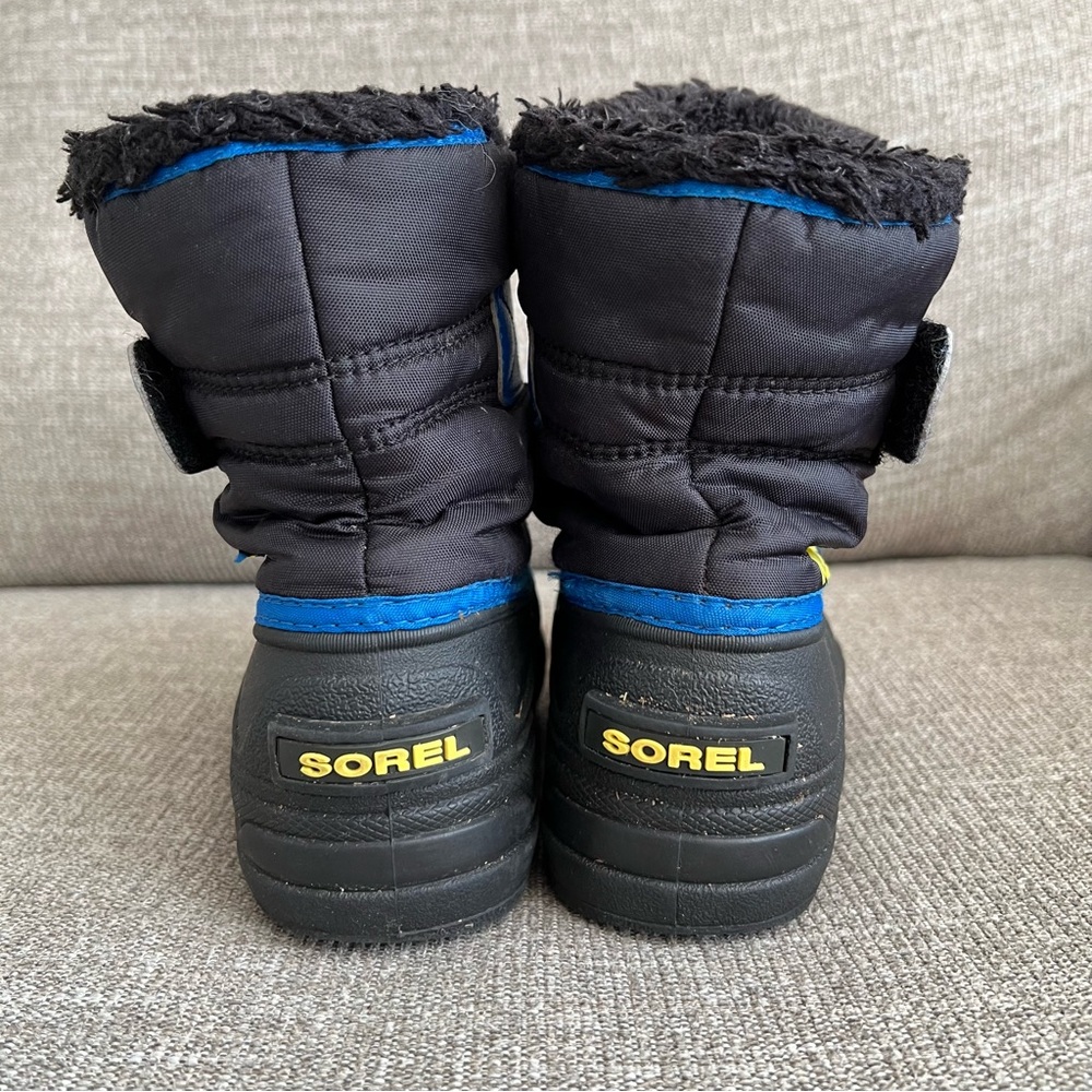 Kid’s Sorel Winter Snow Boots Toddler Boy 12 Black Blue Yellow Faux Fur - Picture 5 of 12